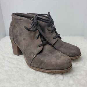 Clarks Sashlin Sue Womens Bootie Size 8 Brown Ankle Heeled Shoes